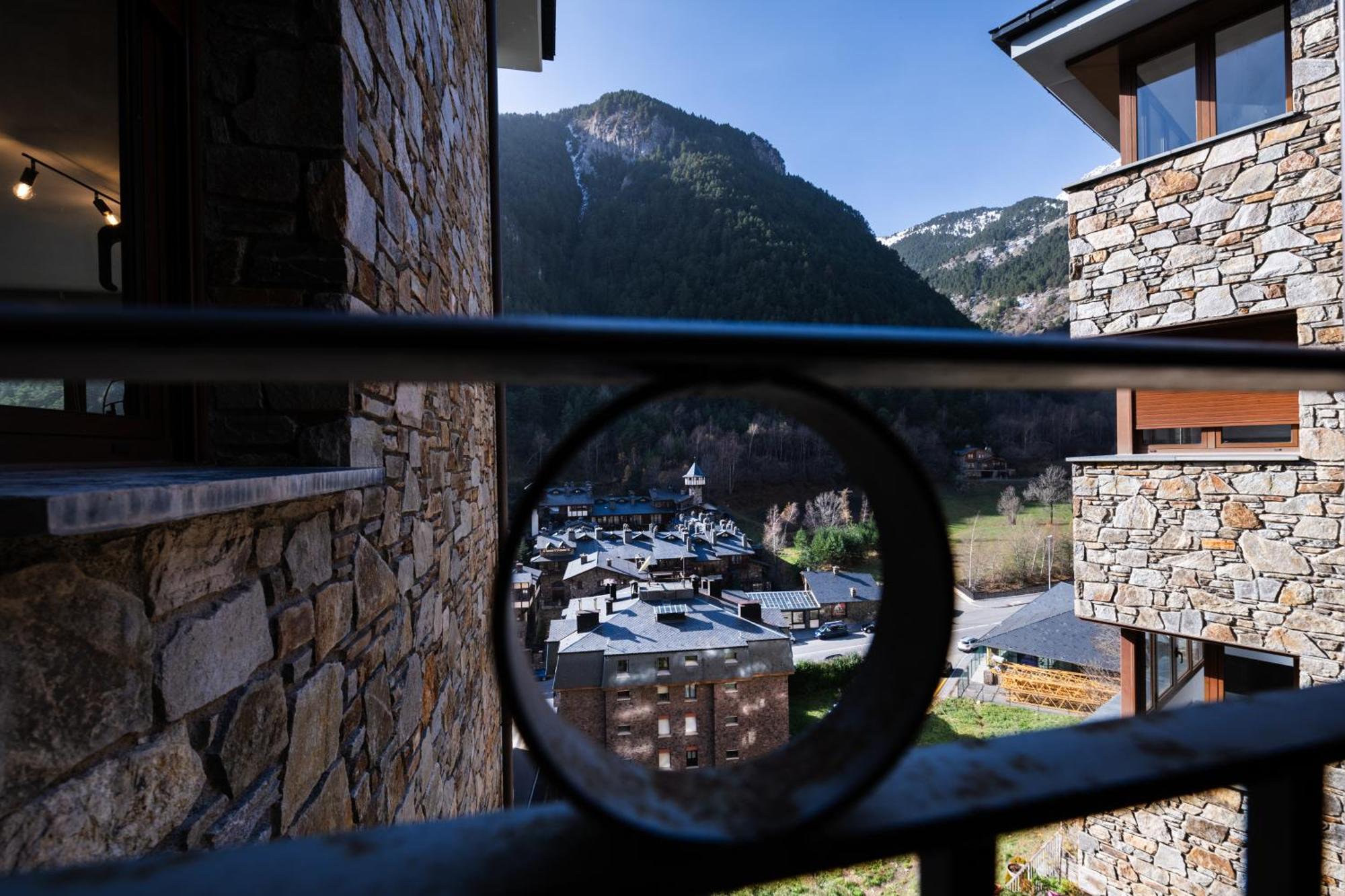 Apartamento Moderno Pic Negre Con Vistas Mas de Ribafeta Luaran gambar