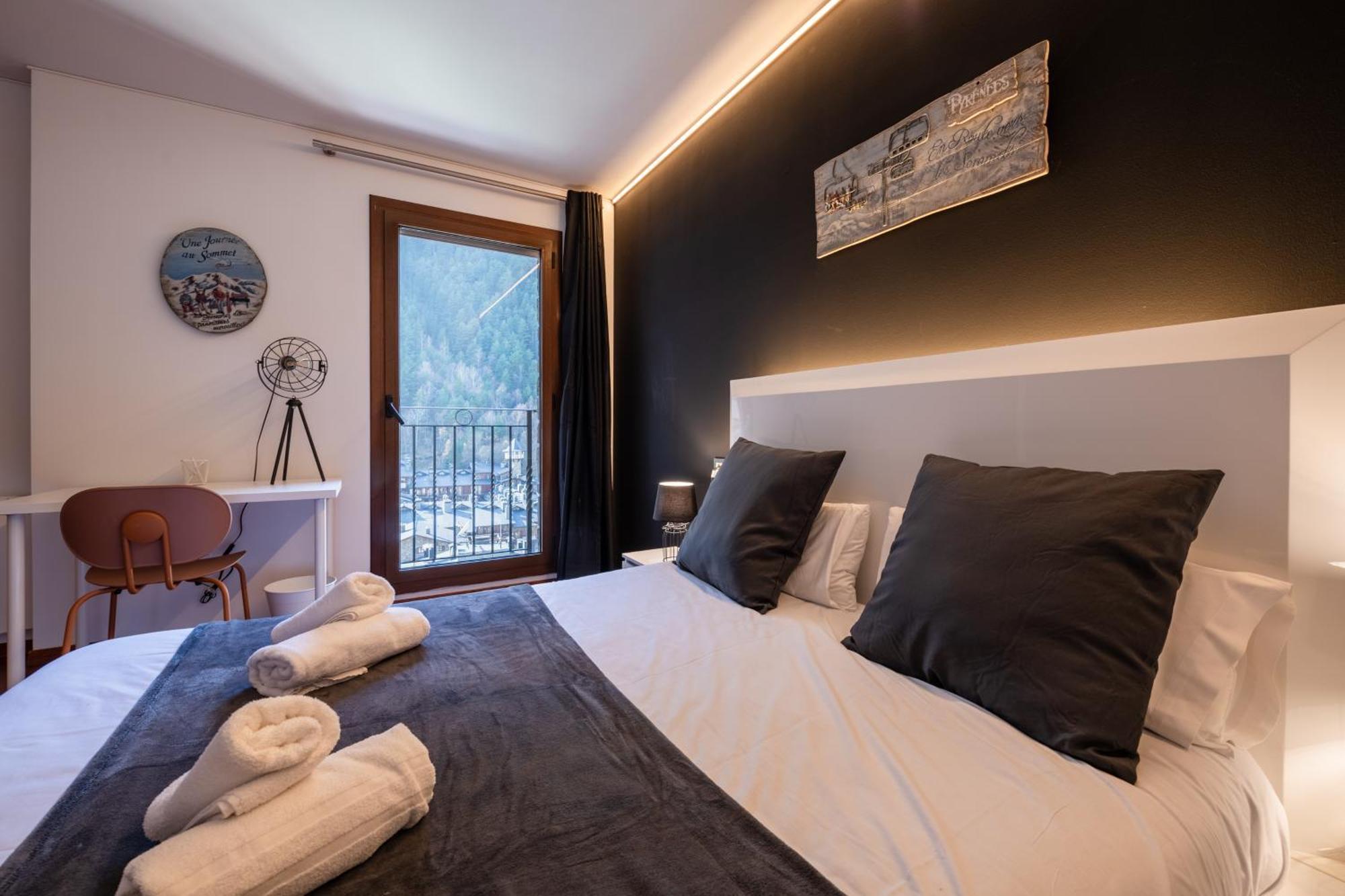 Apartamento Moderno Pic Negre Con Vistas Mas de Ribafeta Luaran gambar